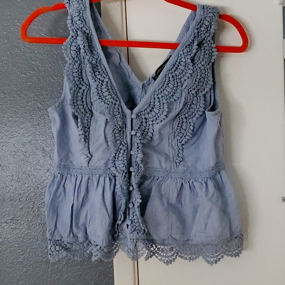 Abercrombie & Fitch Tops - Abercrombie & Fitch blue crop with crochet lace detailing